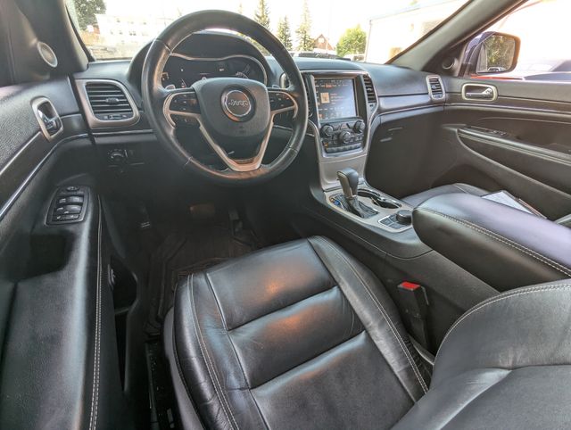jeep grand cherokee 2017 1C4RJFBT0HC953557 image jeep grand cherokee 2017 1C4RJFBT0HC953557 image
